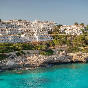 Отель Blau Punta Reina Cala Mandia (Mallorca)